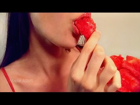 💋ASMR💦 The JUICIEST Mouth Sounds 💦 /Ear to Ear-Eating Watermelon 💘