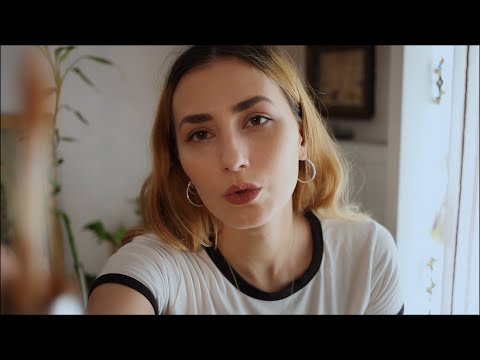 ASMR ~ Friend does your Make-Up & Relaxes You 😌 Soft Spoken ⚬ Taking Care of You ⚬ Roleplay ⚬