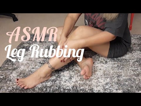 ASMR Leg Rubbing.