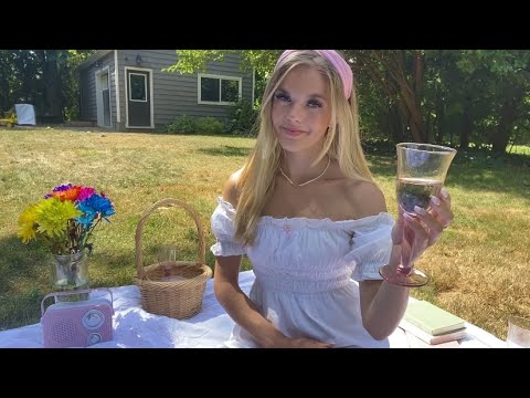 ASMR Come Have A Picnic With Me 🌸 (soft spoken roleplay) 🧺