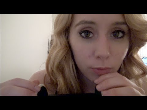 [ASMR] Mouth Sounds w/Close-up Whispering
