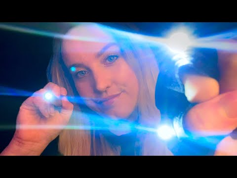 ASMR | ✨Follow My Instructions BRIGHT LIGHTS 💡[You can close your eyes] Dark Room 💤