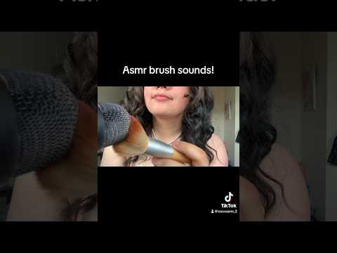ASMR makeup brush sounds!!
