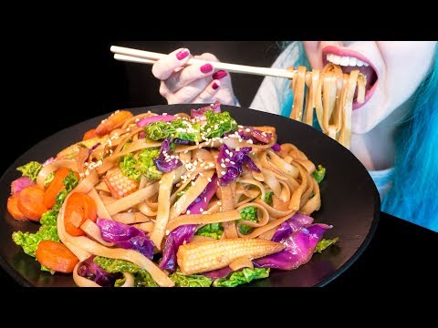 ASMR: Spicy Mongolian Stir Fry Noodles w/ Ginger & Veggies  ~ Relaxing Eating Sound [No Talking|V] 😻