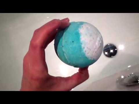 Lush Big Blue Bath Bomb *Demo & Review*