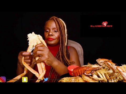 Opening Crab Lobsters Crackling ASMR Eating Sounds