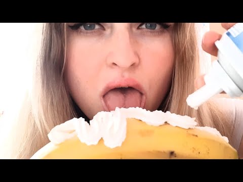 Asmr eating cream and banana/ eating sounds