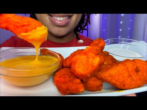 ASMR | Eating Crunchy Hot Chicken Wyngs & Cheese 🧀 🍗