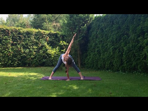 ASMR Yoga 🧘🏼‍♀️🌜Poczuj się lepiej flow 🌿🦏 // Początkujący (soft spoken, relaxing music)