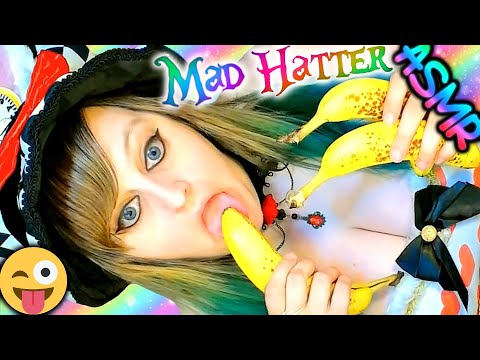 ASMR 🍌🎩 MAD HATTER ♡ GONE BANANAS, Banana Eating, Mouth Sounds, Chewing, Cosplay, Chubby Girl, Fun ♡