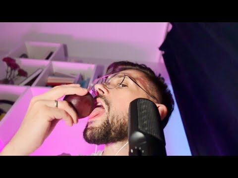 EATING A TASTY PEACH * male mouth sounds * ASMR