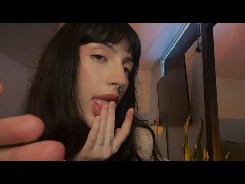 Spit painting ♡ asmr (visuals, mouth sounds, kisses)
