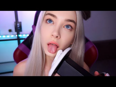 ASMR EARLICKING (ignore sound in the beginning lol sorry)
