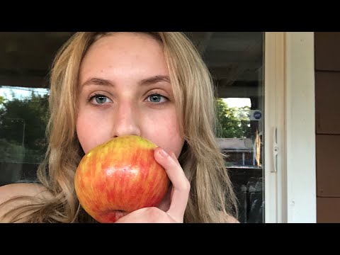 ASMR Eating An Apple | no talking