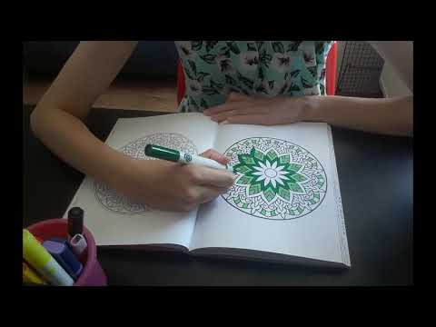 ASMR Colour With Me! 👩‍🎨💚 mandala & mouth sounds RELAXATION