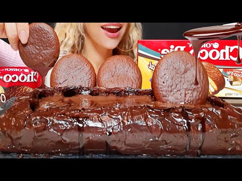 CHOCOLATE LAVA CAKE, CHOCO PIE | MUKBANG | ASMR | STICKY EATING SOUNDS