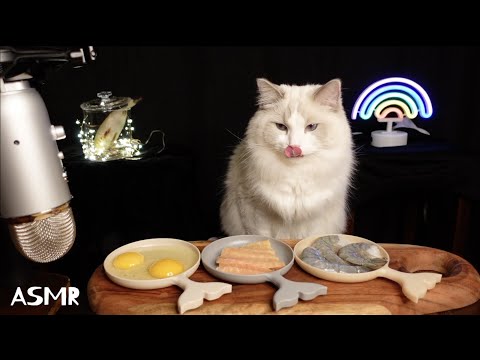 ASMR | Cat Eating Seafood (Purring.. At The End)