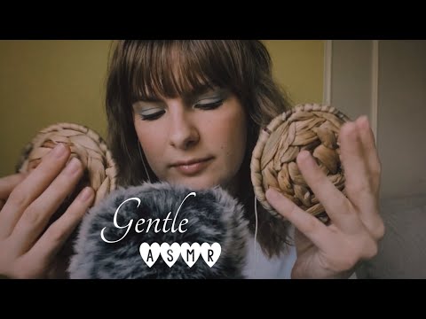 ASMR | Slow & Gentle Triggers (tracing, tapping, scratching, brushing, etc)
