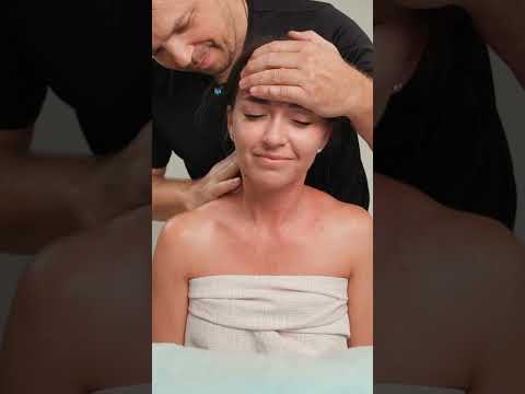 neck cracking and chiropractic asmr for Anna #neckcrack