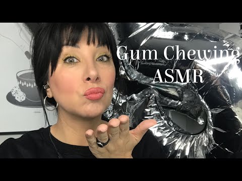 Gum Chewing ASMR: Unpopular Opinions of Reddit ❤️