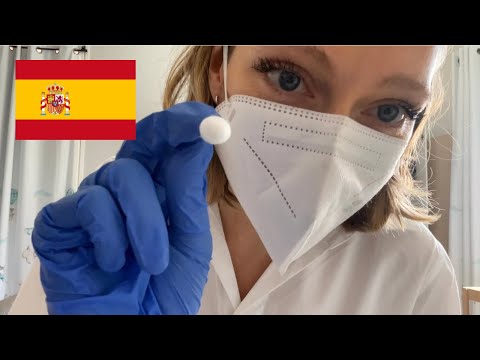 ASMR- Roleplay- Medica Inglesa te atiende en Español 👩🏼‍⚕️😴 voz suave