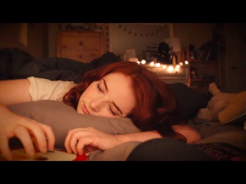ASMR Sleepy Triggers in Bed