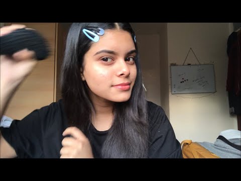 ASMR - 2 min tingles (2) : hair brushing (requested)