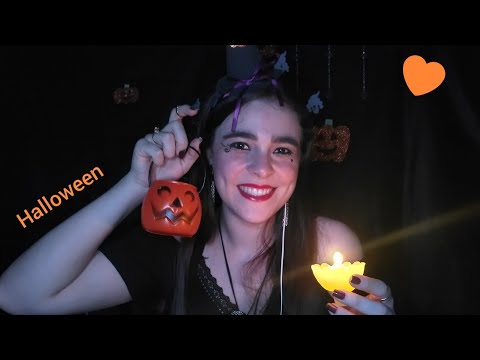 ASMR Halloween 🎃 - Bruxinha Mostra Suas Coisas • Little Witch Shows Her Stuff