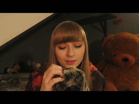 [ASMR] Tascam Tapping with Mouth Sounds & Mic Brushing