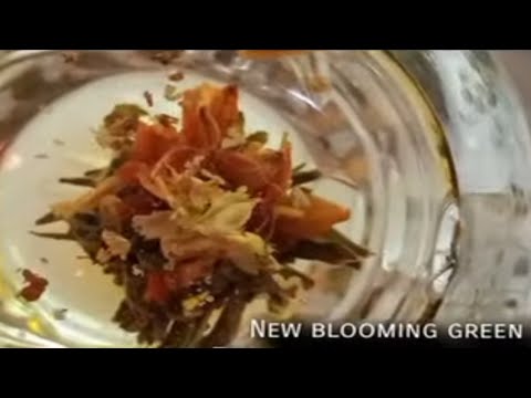 This tea forms flowers in your cup! Relaxing time lapse.