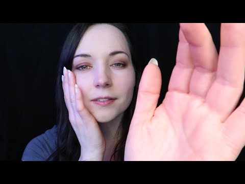 ASMR Gentle and Slow Mirrored Touch ⭐ Descriptive Touch ⭐ Soft Spoken ⭐ Hypnotic Hand Movements