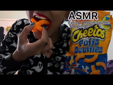 ASMR Eating( Mouth Sounds) (Eating  Cheetos Chips) Crunchy  Eating Sounds 🥰👄CLOSE UP Eating Sounds