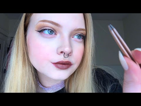 ASMR~CLOSE UP~waxing and plucking your eyebrows ❤️