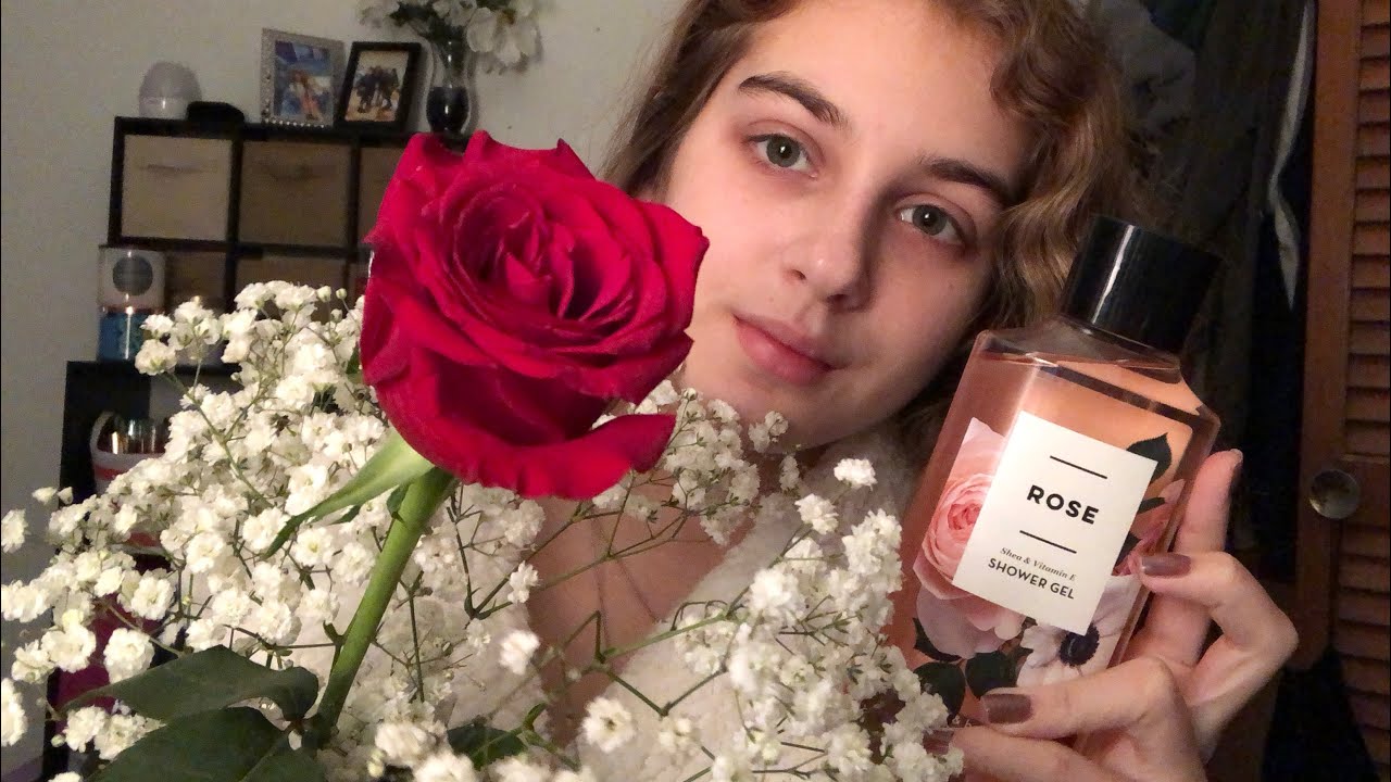 ASMR | tapping on rose themed items 🌹| scratching and whispering
