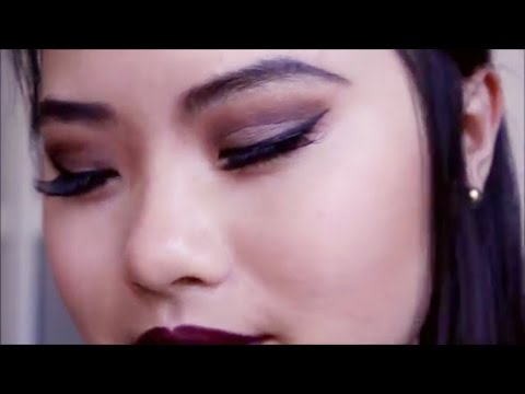 ASMR [Whisper] Doing My Make Up ~ Night Out Look
