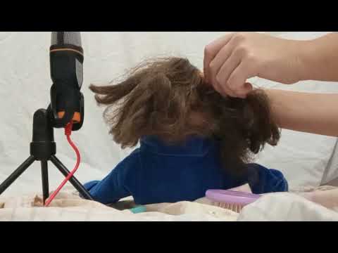 ASMR: massaging your hair 💆🏻‍♀️ (fazendo massagem no seu cabelo)