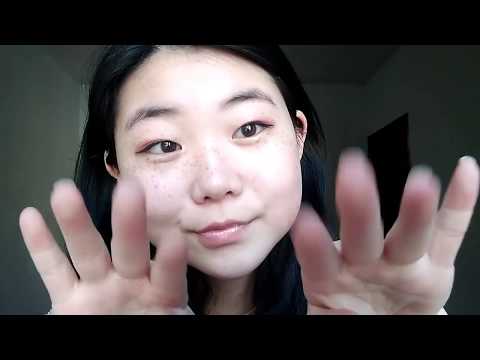 ASMR LAYERED SOUNDS AND HAND MOVEMENTS (Intense mouth sounds, brushing, tico-tico, tapping)
