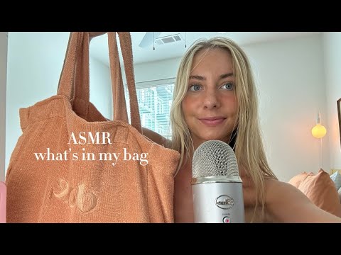 ASMR what’s in my bag 👜