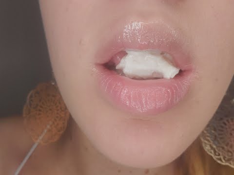 ASMR- Up Close Gum Chewing *LoFi*
