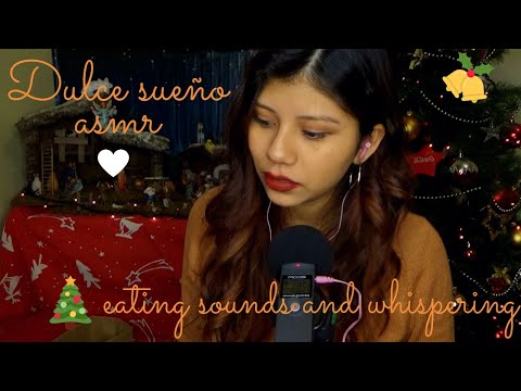 ASMR Español - Marshmallow y alfajor (eating sounds, mouth sounds) [Edición Navideña]