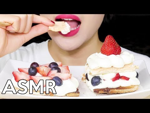 ASMR Pavlova (Meringue Cake) 파블로바(머랭케이크) 리얼사운드 먹방 Eating Sounds *Satisfying Soft Crunch*