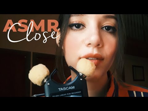 ASMR / TAPPING + WHISPERING / On some candles ♥