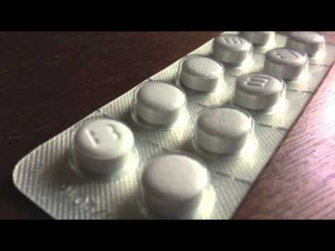 【ASMR】錠剤のカバーの音/Binaural Touching pill case sounds【音フェチ】