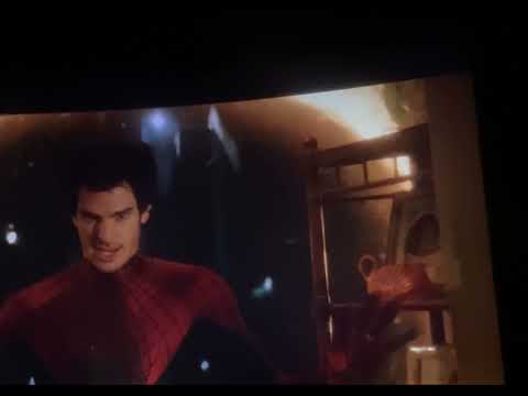 Spider-Man no way home// Andrew Garfield Reveal//crowds reaction!