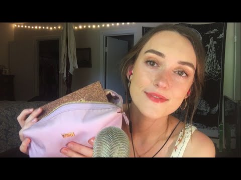 ASMR What’s In My Travel Makeup Bag ✨