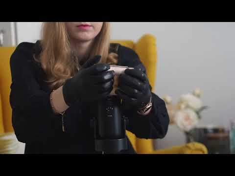 ASMR | tapping on etuie with leather gloves