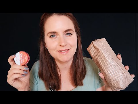 ASMR What's In My Makeup Bag/Soft Spoken/Show and Tell 💜