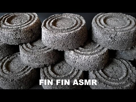 ASMR : Charcoal + Pumice Stone Crumbles in Water #347