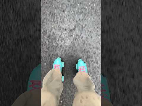 Rolllerskating 🤝🏼 asmr??? #asmr #rollerskating #shorts
