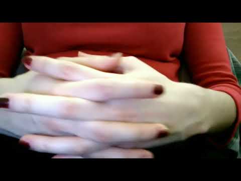 Hand movements, skin stroking and a weird Spanish accent ASMR